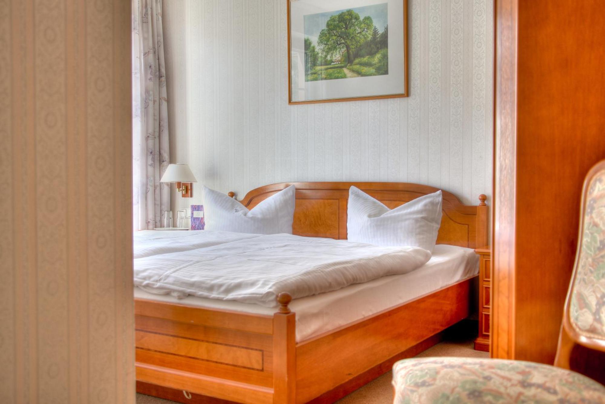 Hotel Am Markt Altentreptow Екстериор снимка